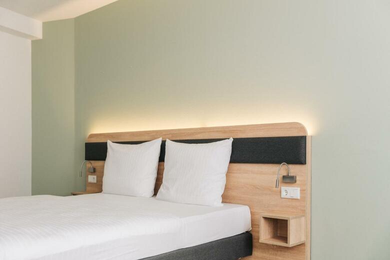 Homaris Corner Hotel