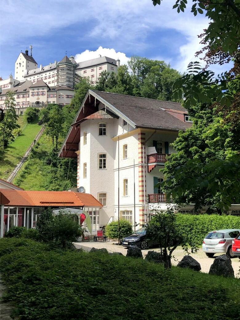 Apartamento Ferienwohnung Im Burghotel