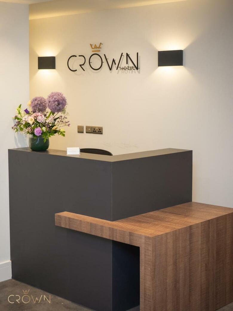 Crown Hotel