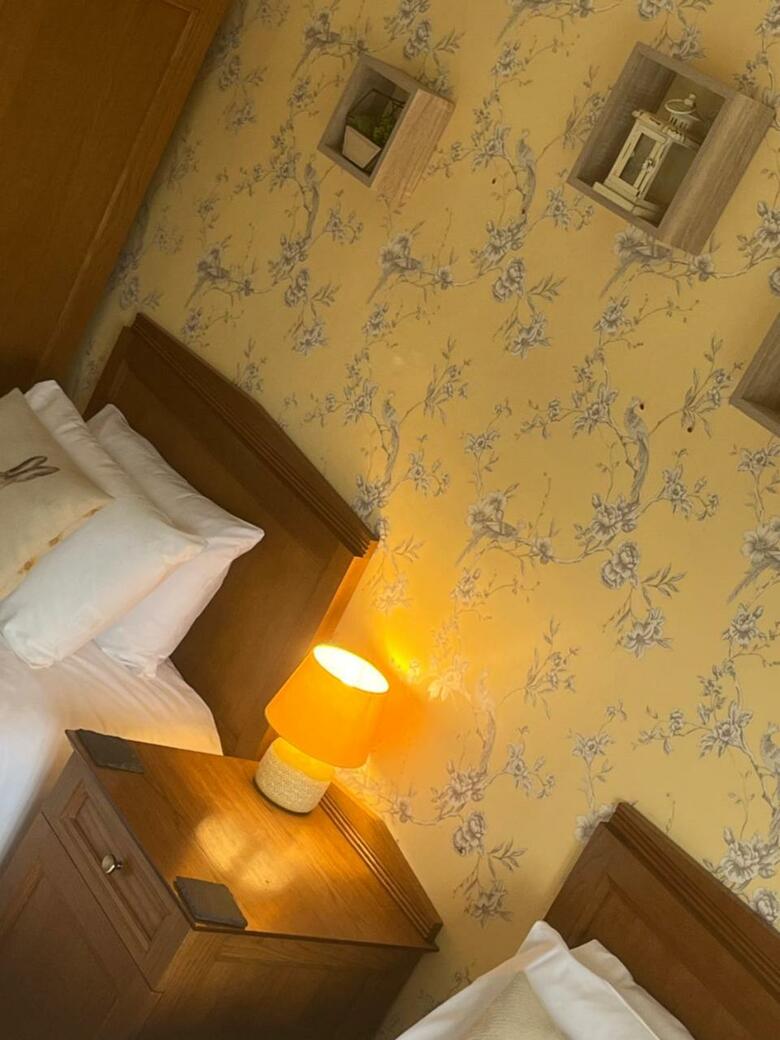 Bed & Breakfast The Bull Hotel