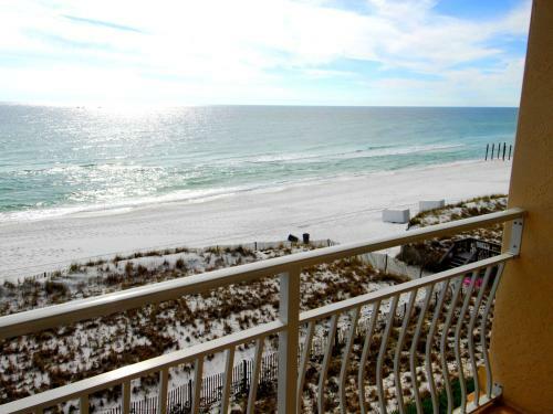 Aparthotel Crystal Sands Condominiums By Wyndham Vacation Rentals
