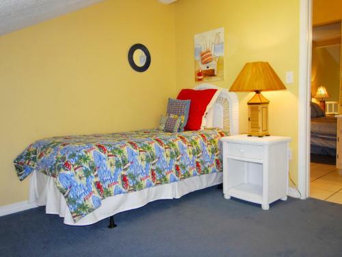Aparthotel Crystal Sands Condominiums By Wyndham Vacation Rentals