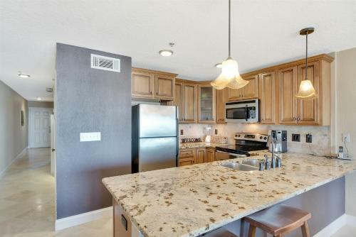 Aparthotel Crystal Sands Condominiums By Wyndham Vacation Rentals
