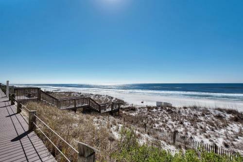 Aparthotel Crystal Sands Condominiums By Wyndham Vacation Rentals