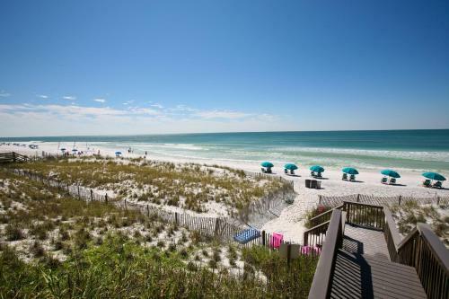 Aparthotel Crystal Sands Condominiums By Wyndham Vacation Rentals