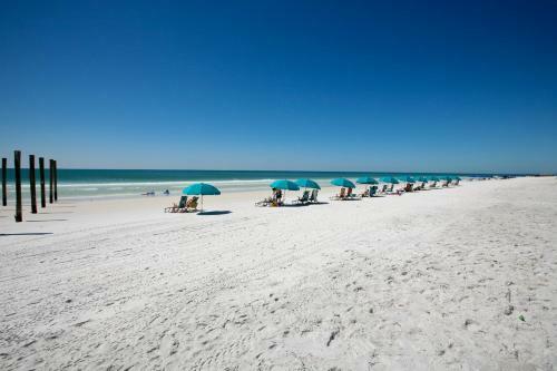 Aparthotel Crystal Sands Condominiums By Wyndham Vacation Rentals
