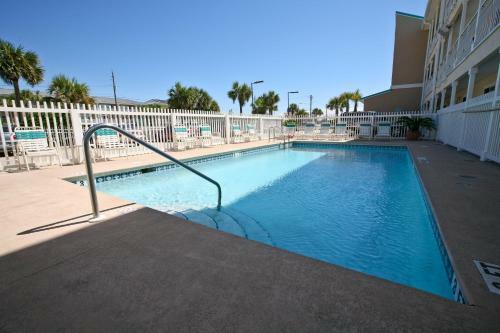 Aparthotel Crystal Sands Condominiums By Wyndham Vacation Rentals