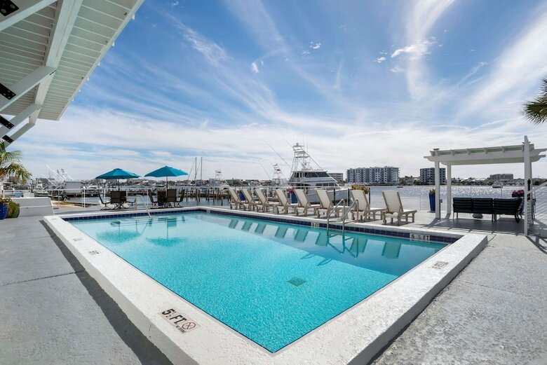 Hotel Inn On Destin Harbor