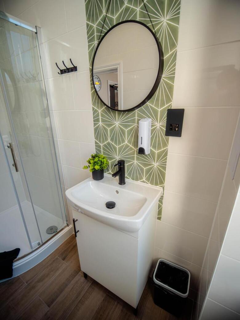 Apart Hotel Rugby -self Check In-