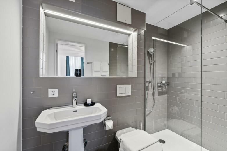 Glandon Suites - Self Check-in Hotel