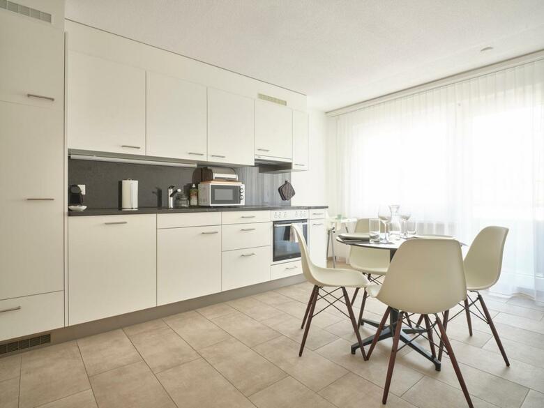 Apartments By Hotel Astoria