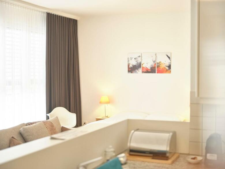 Apartments By Hotel Astoria