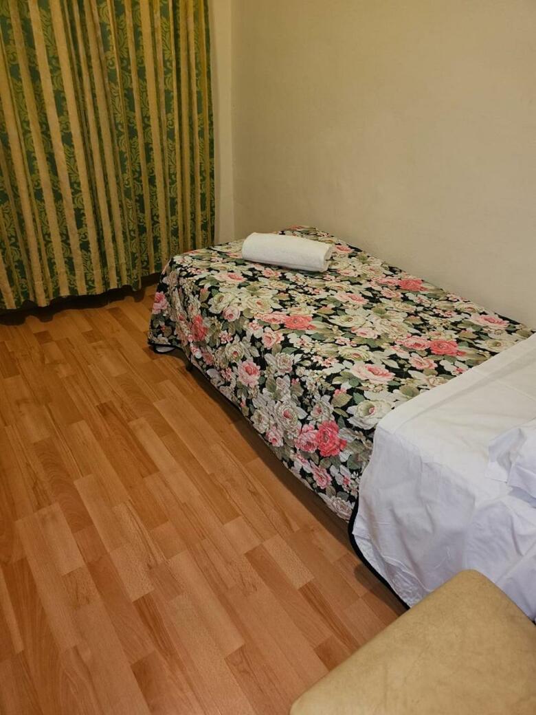 Hotel Holiday