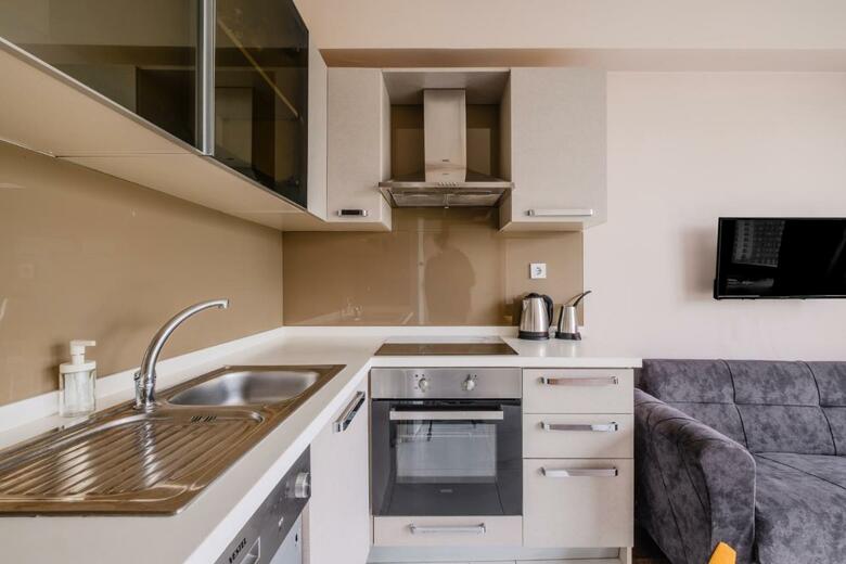 Prime Suites Apart Hotel And Residence