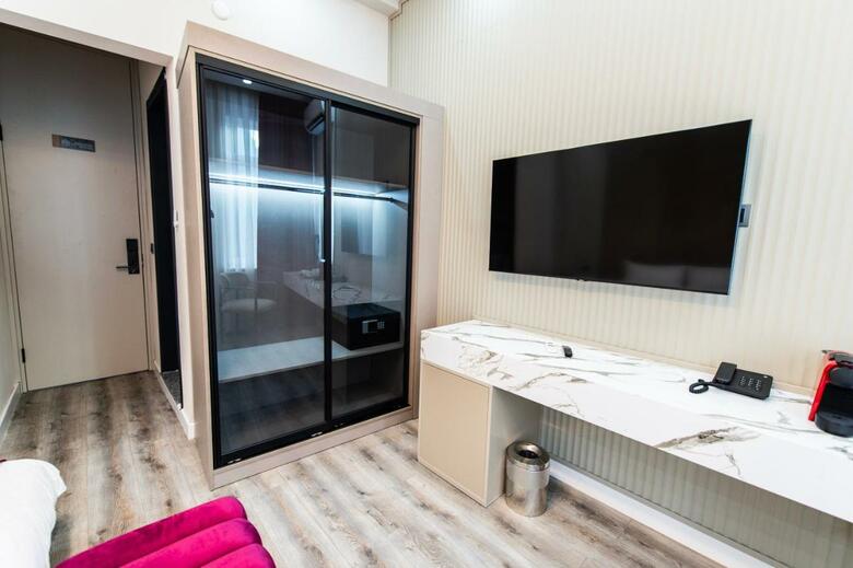 Hidden Pearls Boutique Hotel