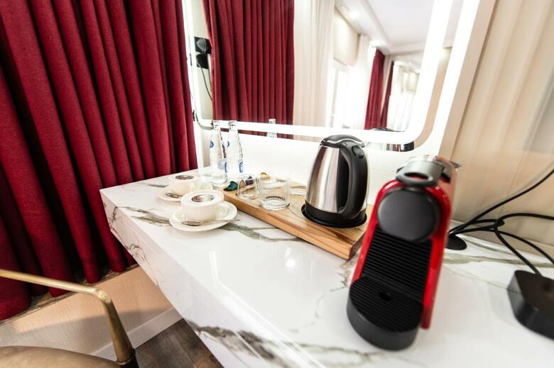 Hidden Pearls Boutique Hotel