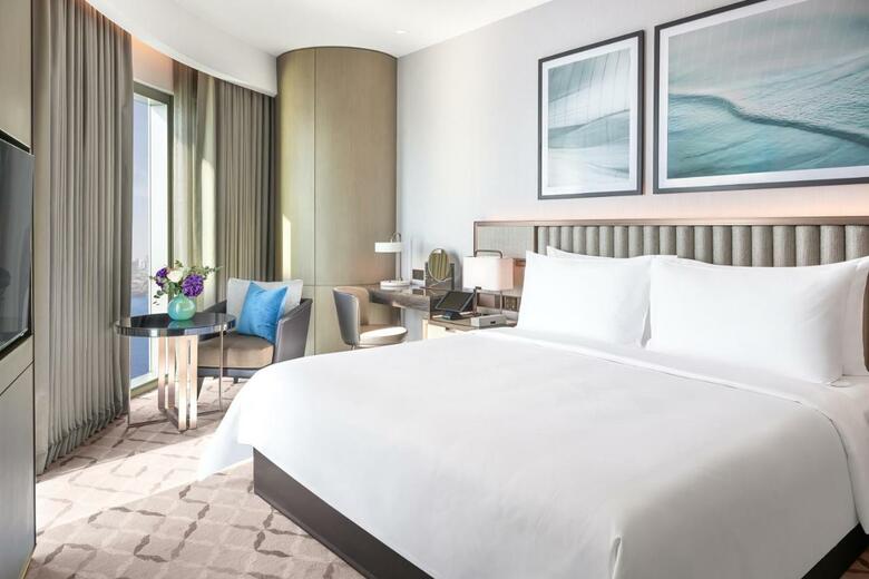 Hotel Address Creek Harbour