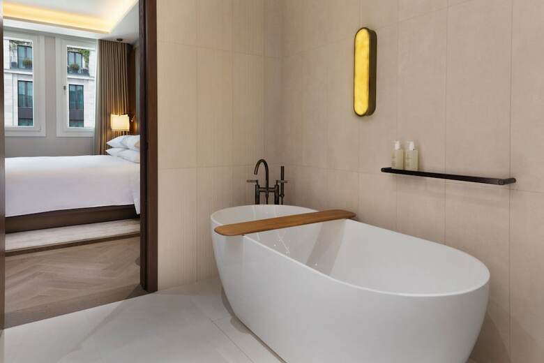 Jw Marriott Hotel Madrid