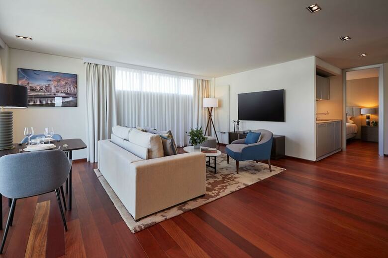 Hotel Hyatt Regency Madrid Residences