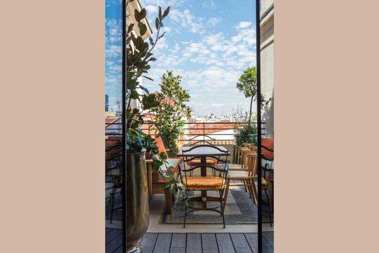 Hotel Brach Madrid - Evok Collection