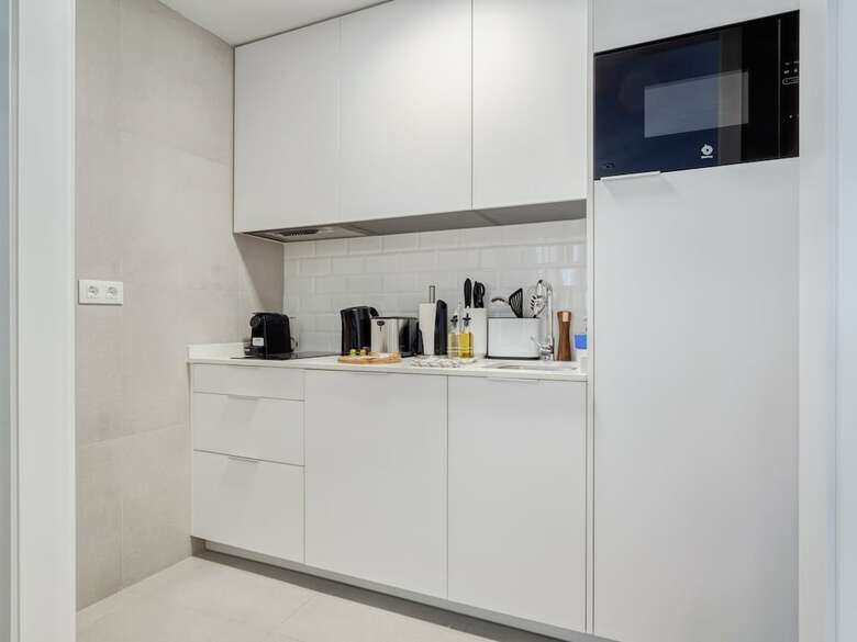 Aparthotel Limehome Madrid Calle Ave Mar�a