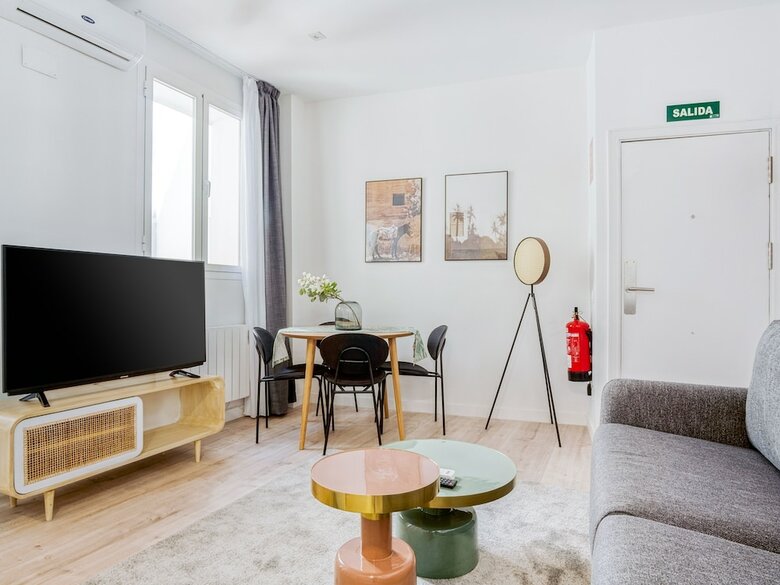 Aparthotel Limehome Madrid Calle Ave Mar�a