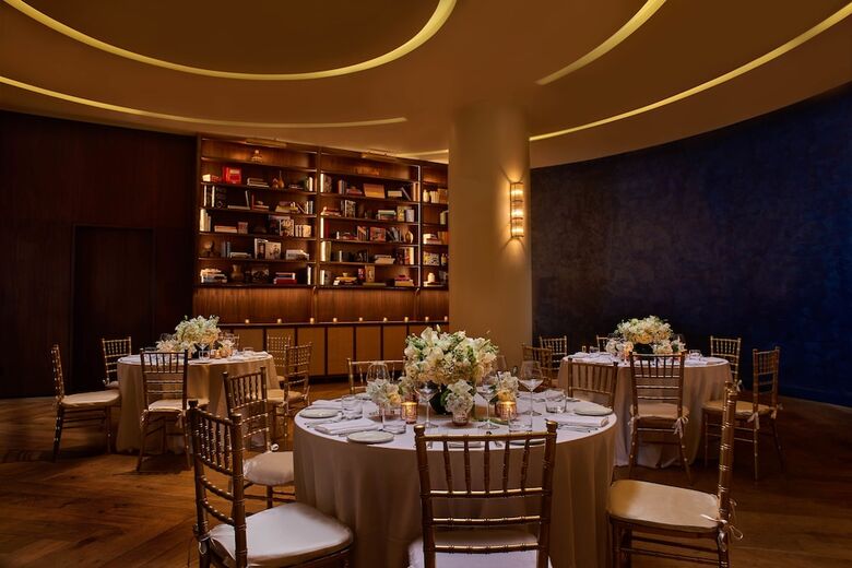 Hotel Nautilus Sonesta Miami Beach