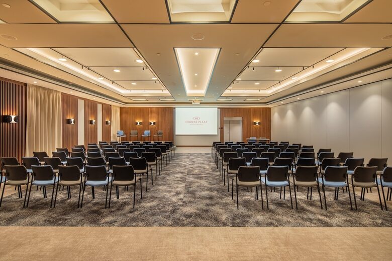 Hotel Crowne Plaza Budapest By Ihg