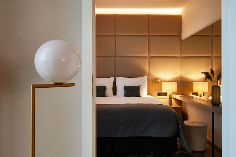 Hotel Crowne Plaza Warsaw - The Hub By Ihg