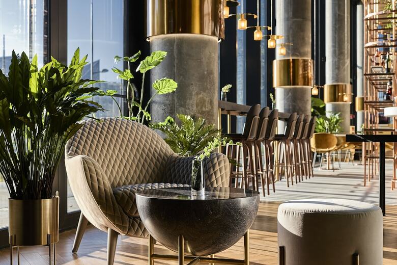 Hotel Crowne Plaza Warsaw - The Hub By Ihg