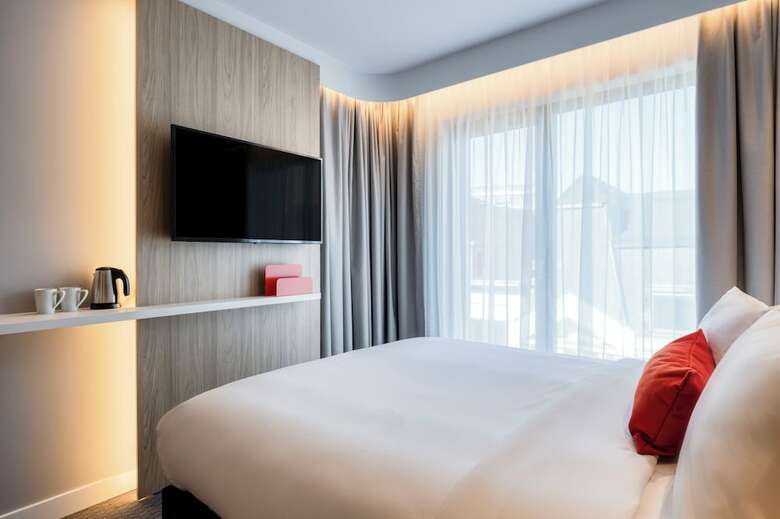 Hotel Holiday Inn Express Antwerp City Centre By Ihg