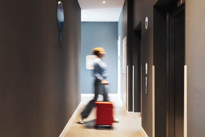 Hotel Holiday Inn Express Antwerp City Centre By Ihg
