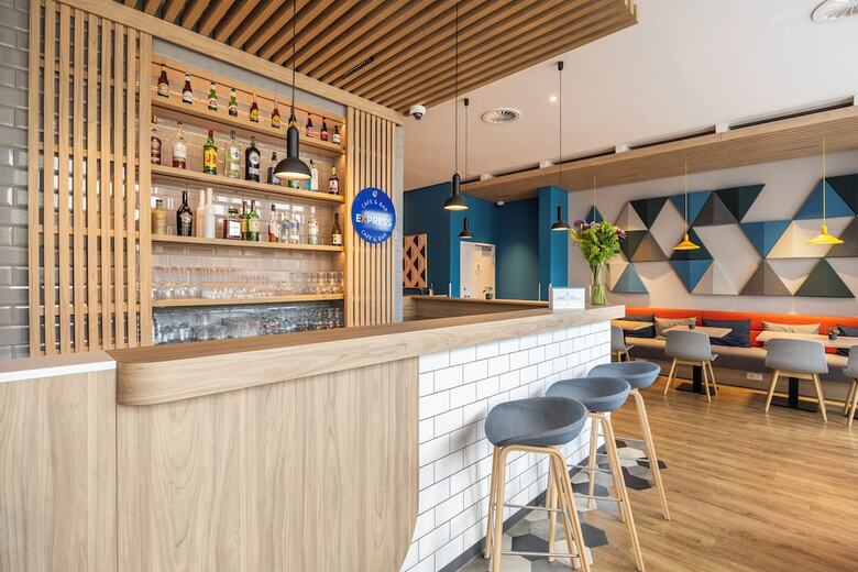 Hotel Holiday Inn Express Antwerp City Centre By Ihg