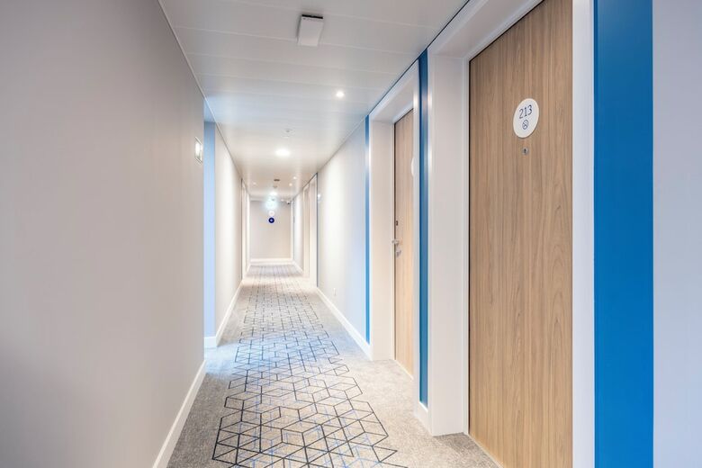 Hotel Holiday Inn Express Antwerp City Centre By Ihg