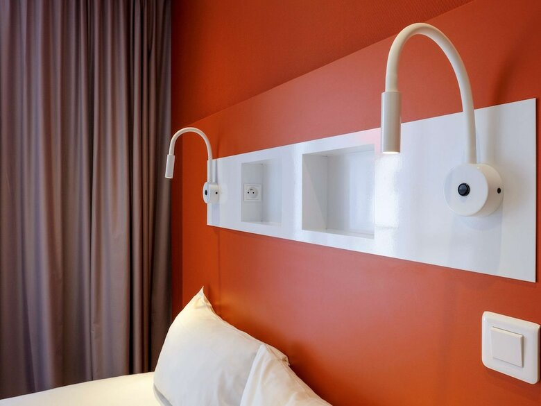 Hotel Ibis Budget Beauvais Aeroport