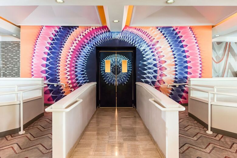 Hotel Pullman Miami Airport