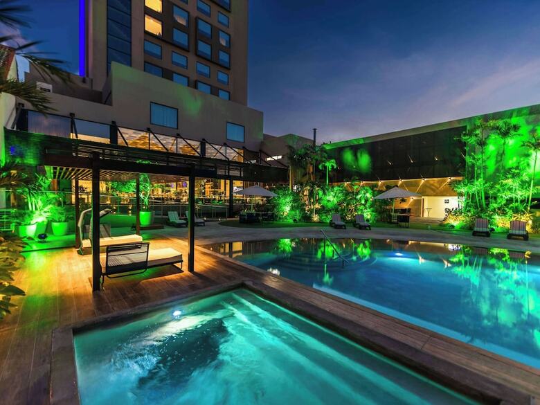 Hotel Novotel Santa Cruz De La Sierra
