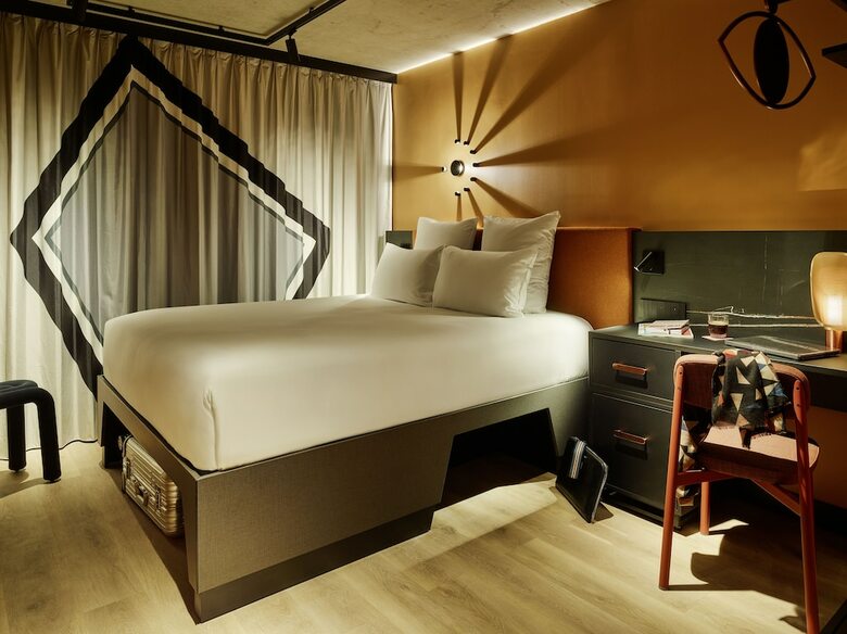 Hotel Tribe Paris Saint Ouen