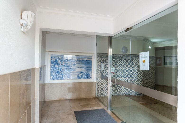 Praia Da Rocha Beach Bright Apartment 50 M Walk From The Beach