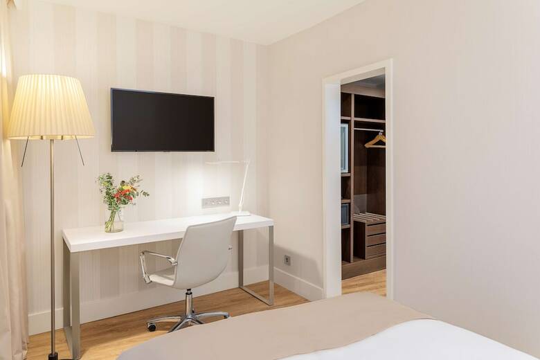 Hotel NH Hamburg Mitte
