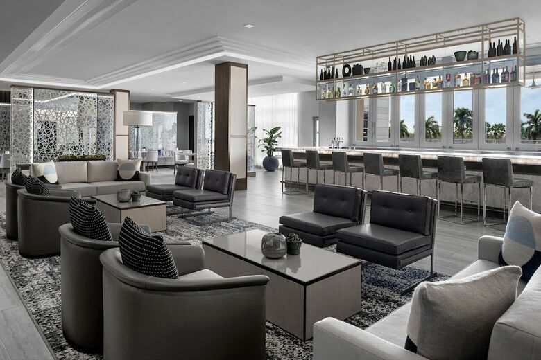 AC Hotel By Marriott Miami Dadeland