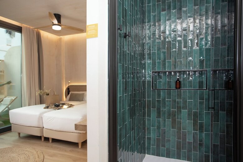 Hostal Nomad Haux Mestalla