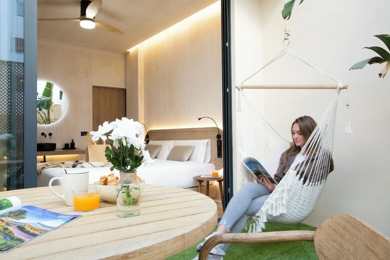 Hostal Nomad Haux Mestalla