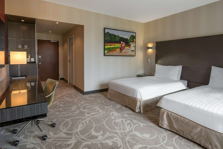 Hilton Geneva Hotel And Conference Centre