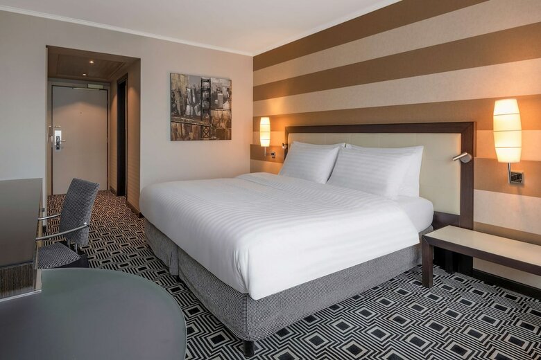 Hilton Geneva Hotel And Conference Centre