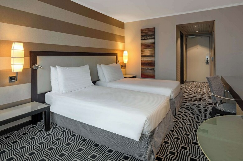 Hilton Geneva Hotel And Conference Centre
