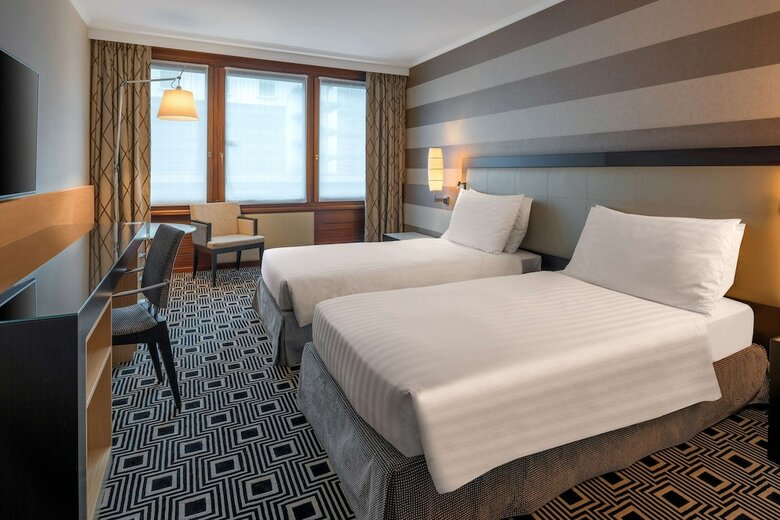 Hilton Geneva Hotel And Conference Centre