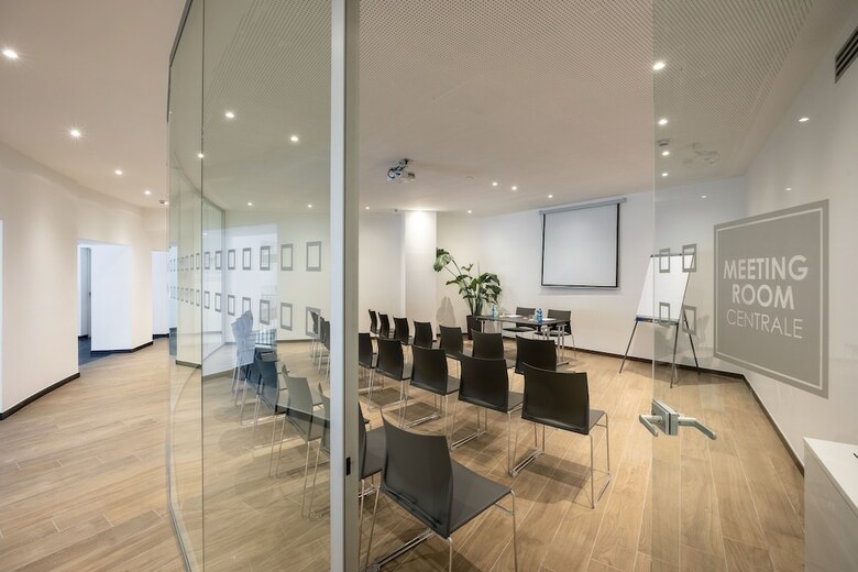 Ih Hotels Milano Centrale