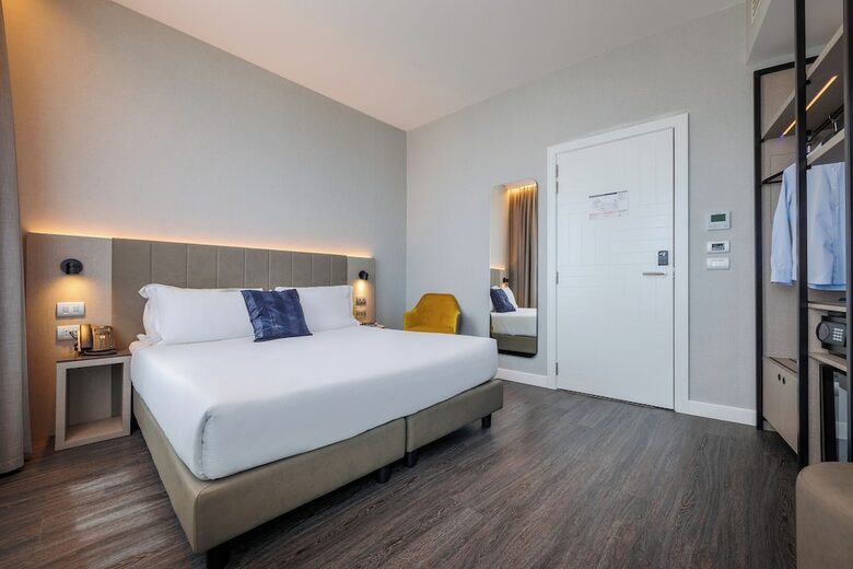 Ih Hotels Milano Centrale