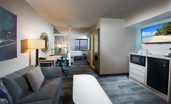 Hotel Springhill Suites By Marriott Pensacola Beach
